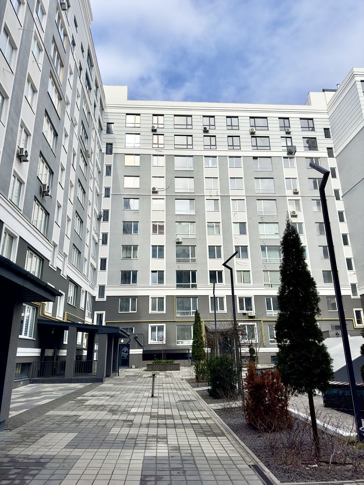 Затишна 3 кімнатна квартира з ремонтом в ЖК Іділіка за 97000$