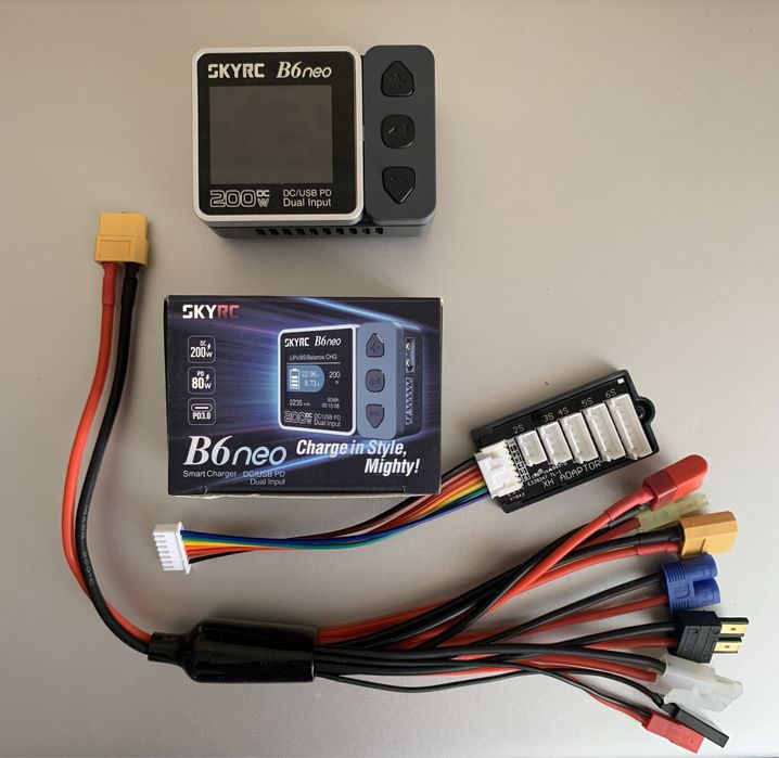 Зарядний пристрій універсальний SkyRC B6neo