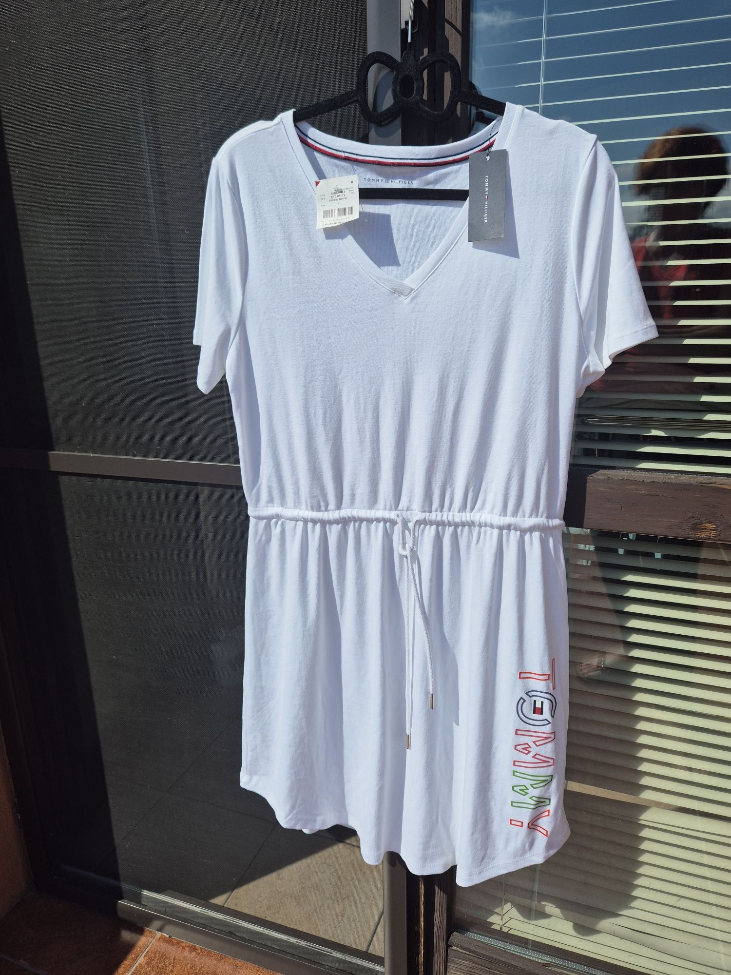 Sukienka biała letnia Tommy Hilfiger L