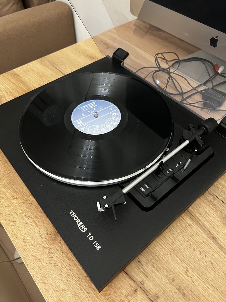 Програвач вінілу Thorens TD 158 + фонокоректор Thorens MM-002