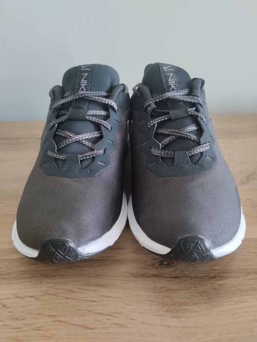 Nike Legend Essential 2 Premium 'Off Noir Black' EU 37.5