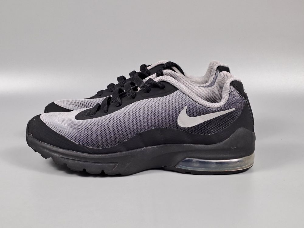 Кроссовки Nike Air Max 36.5 размер (по стельке 23.5 см)