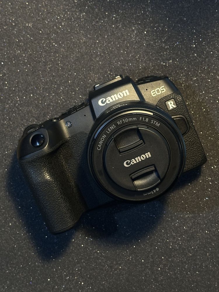 CANON R - SENSOR FULL FRAME