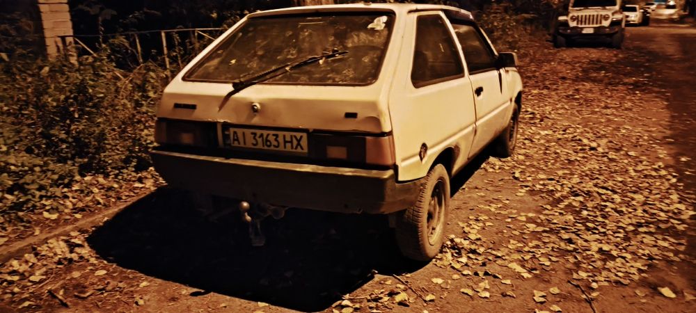 Продам Таврию, надо подшаманить карбюратор