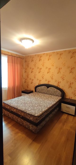 Продам 3 кімнатну квартиру вул. Єськова