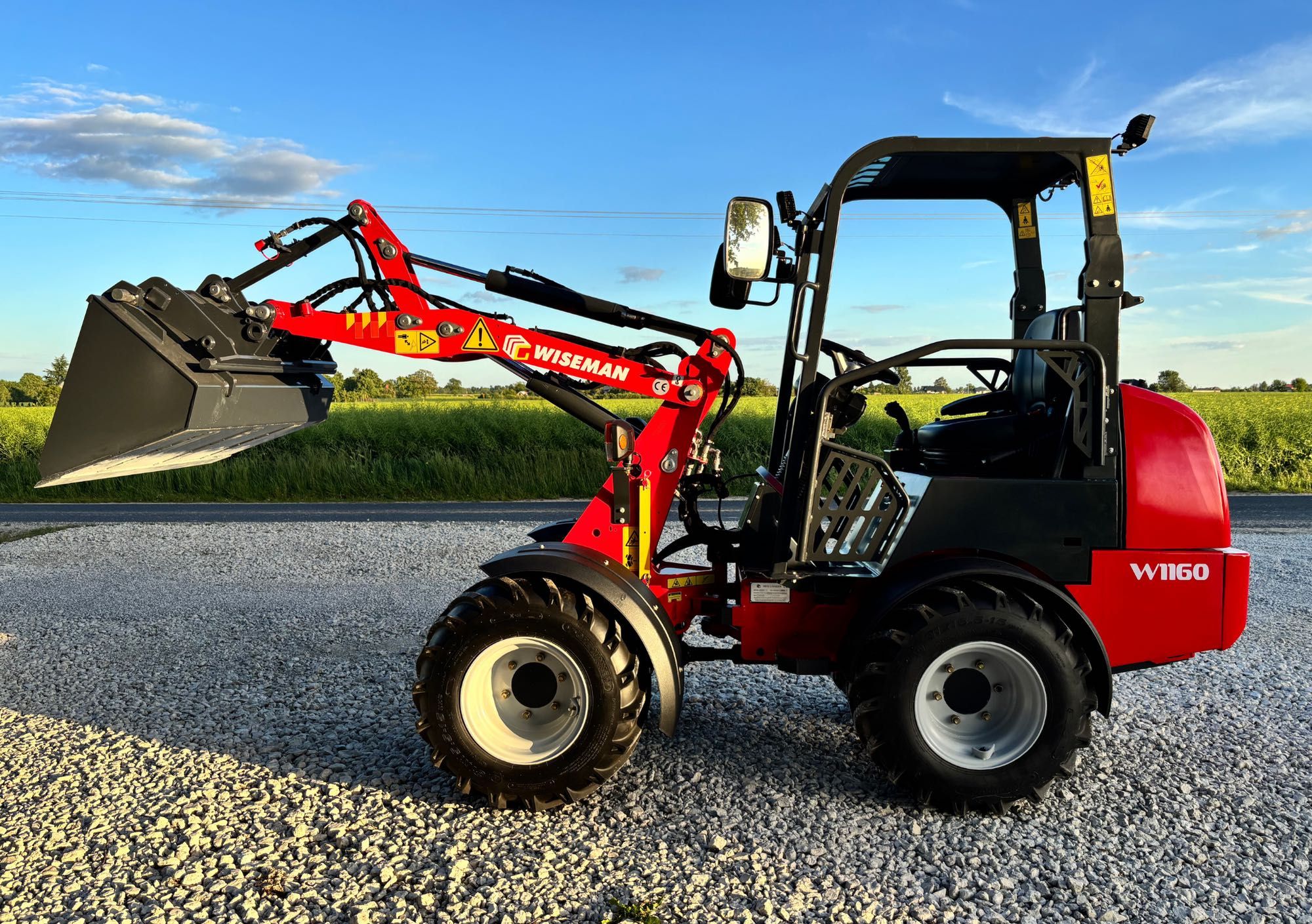 Mini-Ładowarka WISEMANN W1160 | Silnik PERKINS | Hydraulika REXROTH