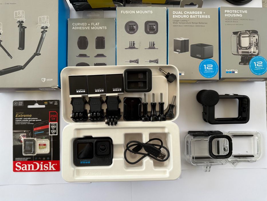 GoPro Hero 12 Black MediaMod Zestaw Media Mod 3x Enduro Mounts Grab