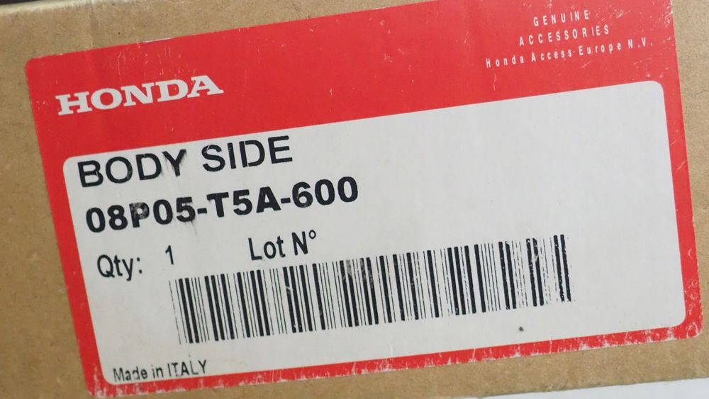 honda jazz iv listwa drzwi komplet 08p05-t5a-600