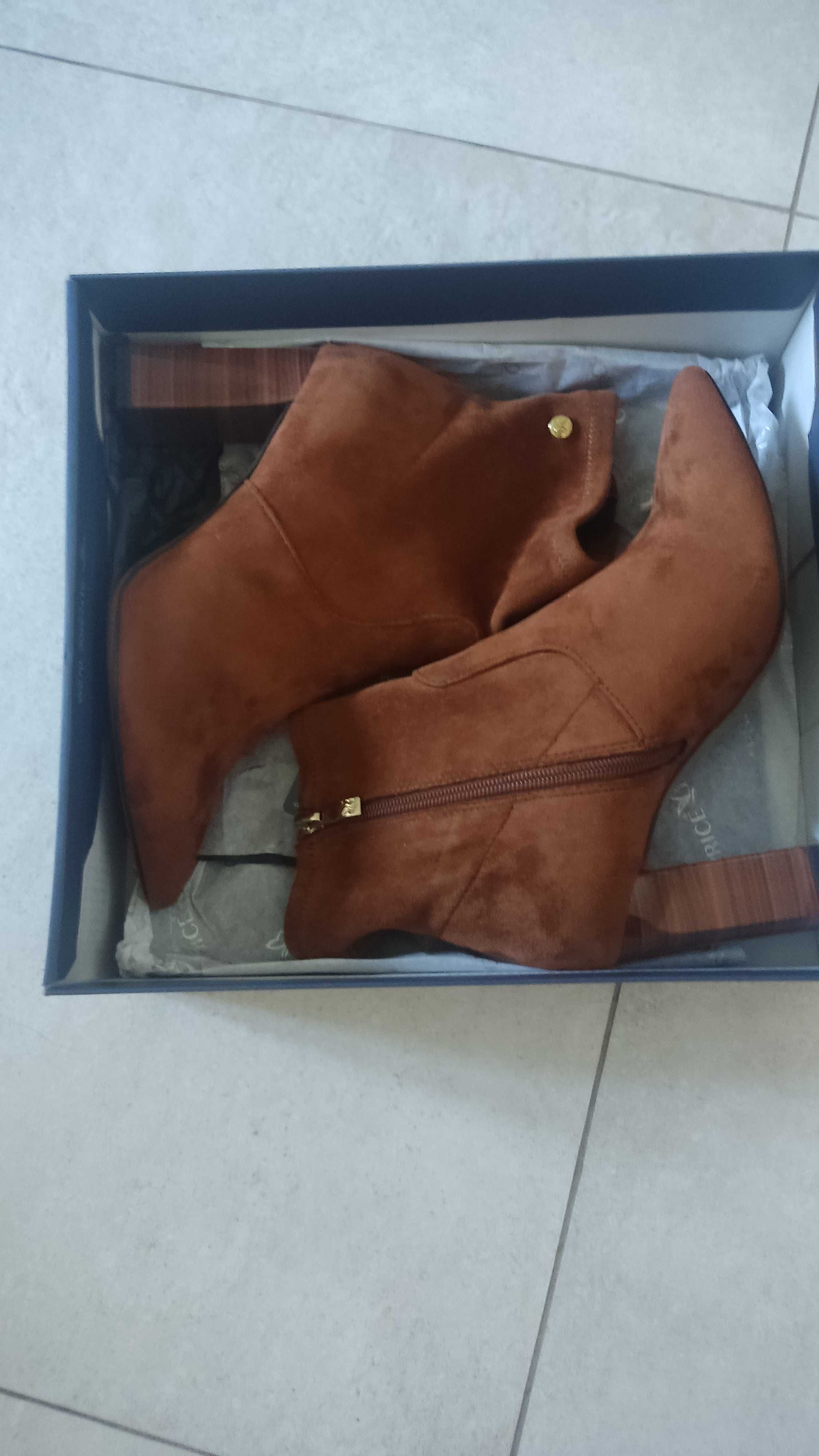 Botki Caprice karmelowe rozm 37.5