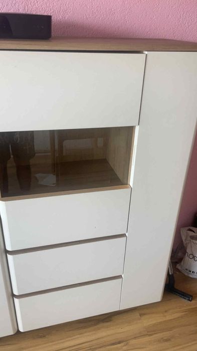 Zestaw mebli witryna + komoda