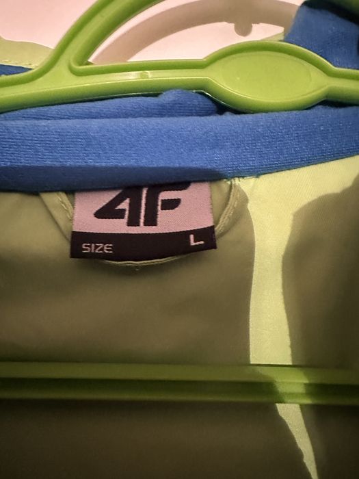 Kurtka typu aquatech