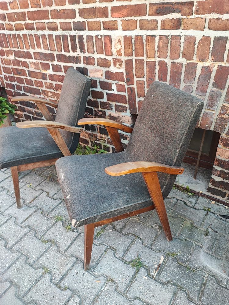 Fotel tapicerowany Puchała 300-123 PRL retro design lisek chierowski H
