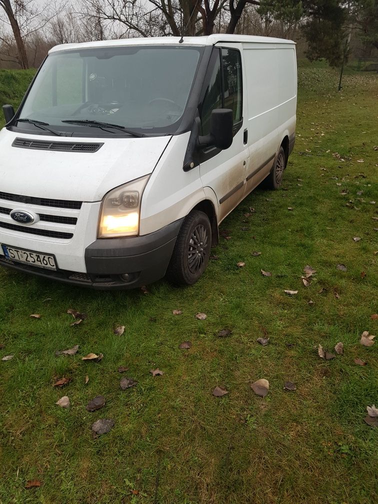 Ford transit 2011r