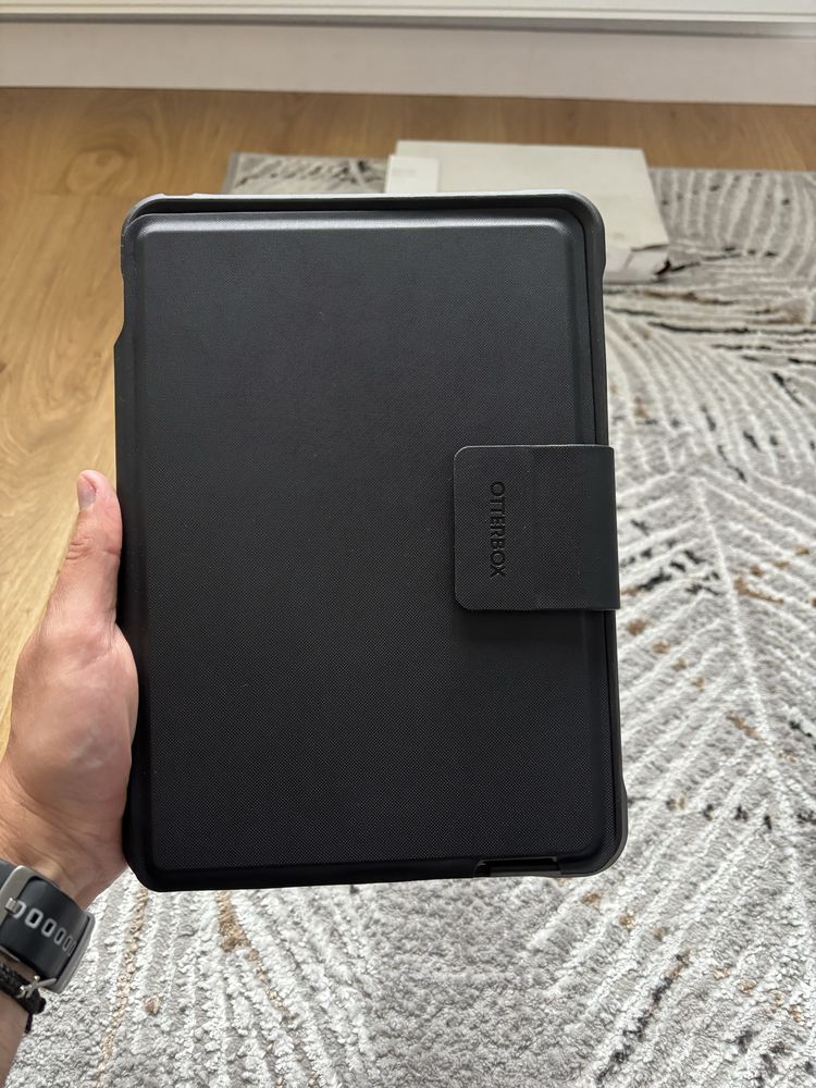 Etui z klawiaturą OtterBox do Apple IPad 10,2 cala 7,8 i 9 gen.