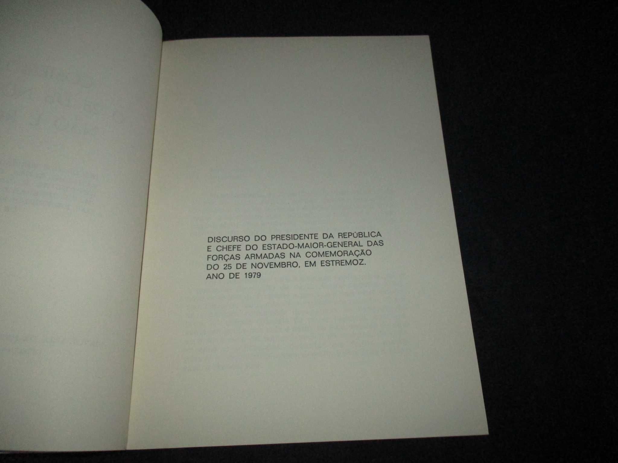 Livro Comemorar o 25 de Novembro Não é Rotina
