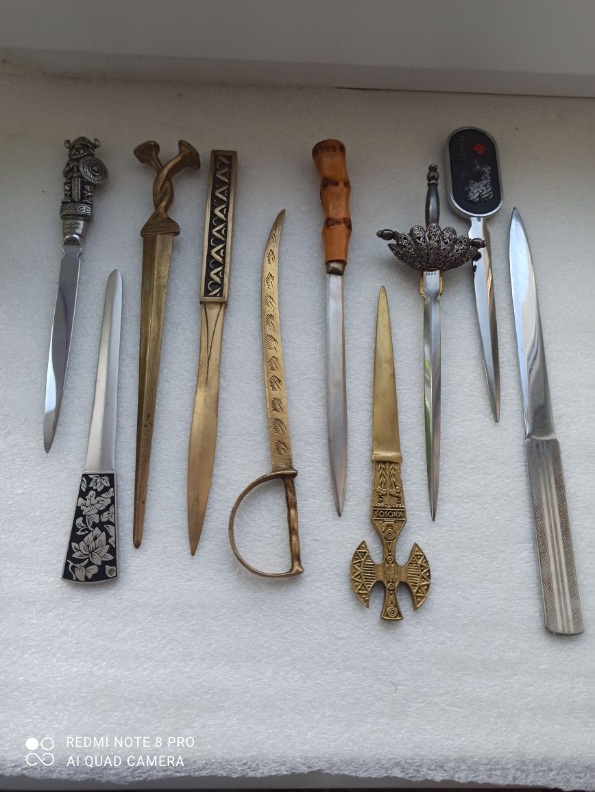 Коллекция ножей для писем