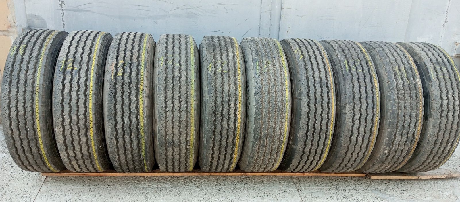 Michelin 215/75r17.5 рульова,трал,причип