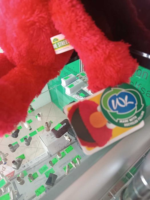 Peluche Rua Sésamo Elmo 37cm(new version 2025)