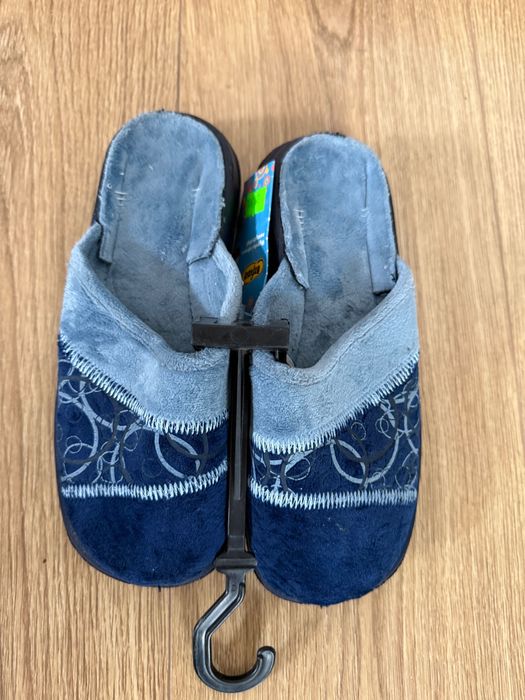 Wygodne kapcie Befado 35, idealne do domu, cieplutkie i milutkie, nowe