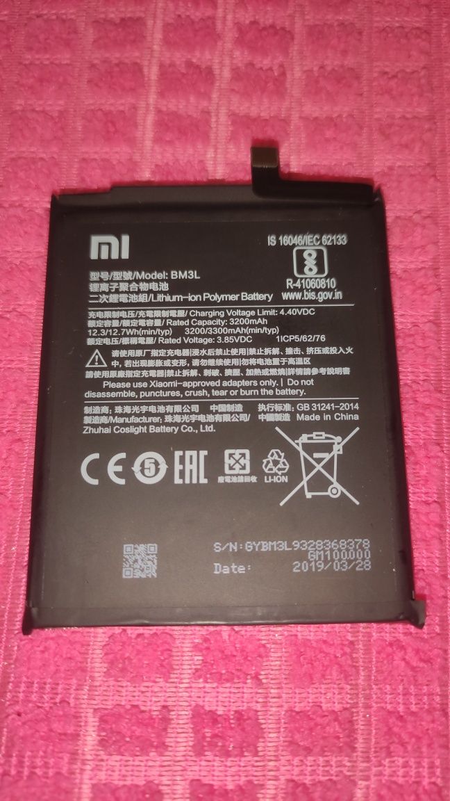 Продам оригінальну батарею, аккумулятор BM3L від Xiaomi MI 9 (Mi9) 90%