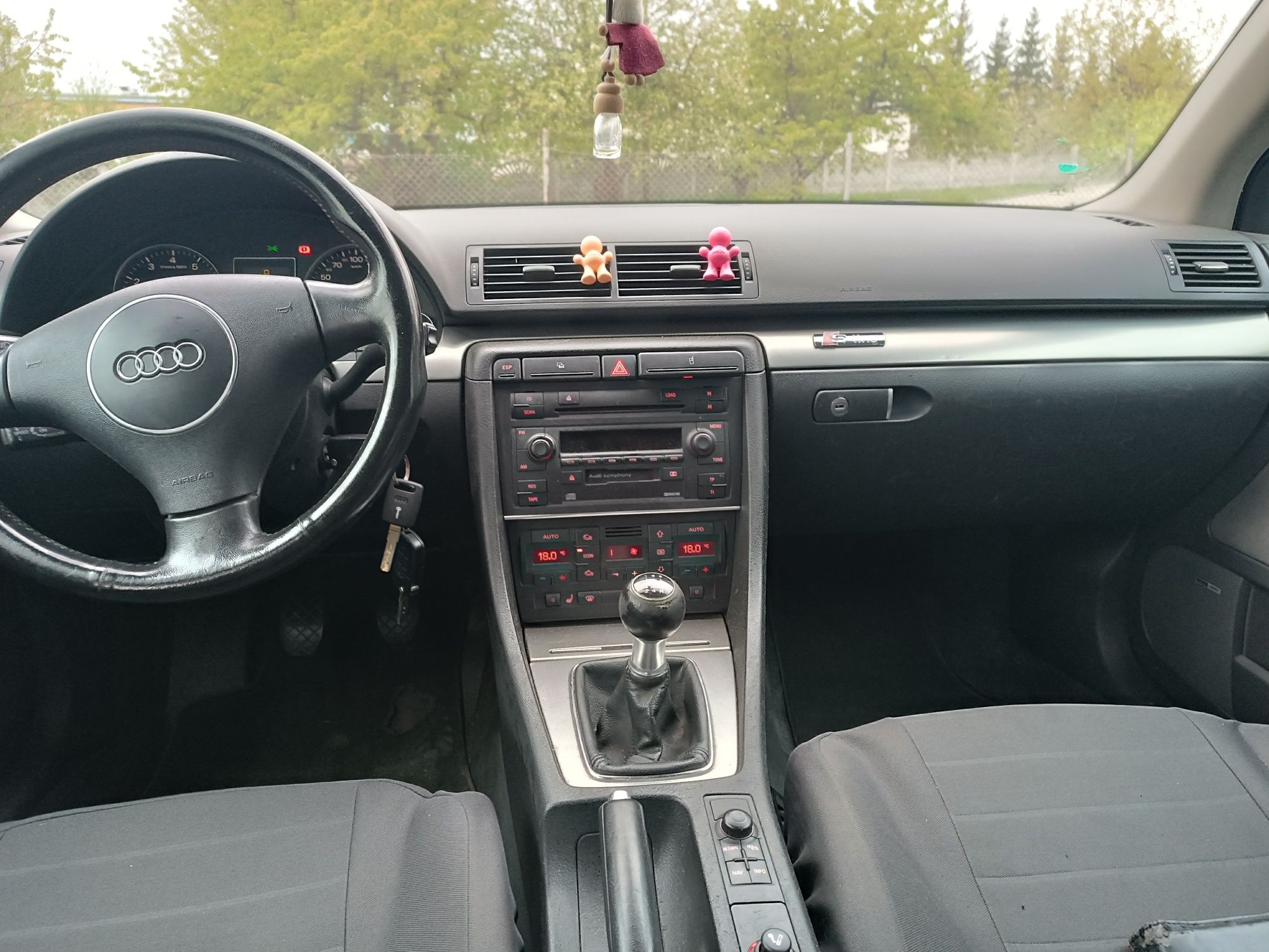 Audi a4 combi 2.0 benzyna.