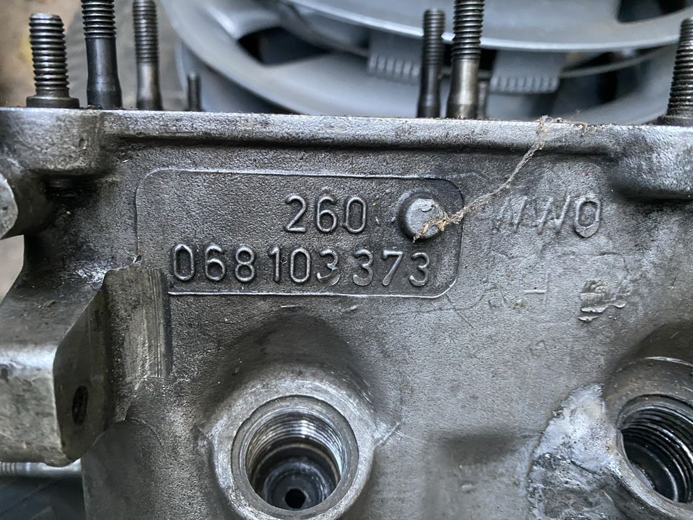 Продам ГБЦ  гольф 2. Пассат 1,6 дизель. Нового и старого зразка