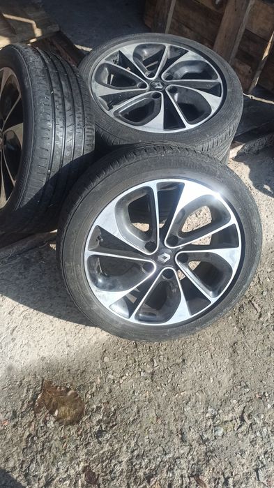 Продам літню гуму