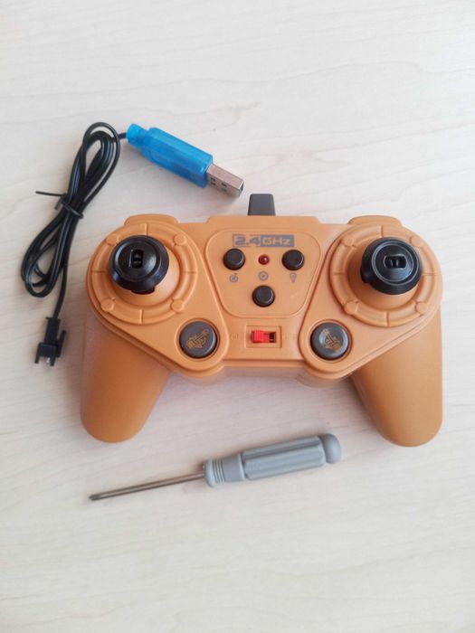 Крутий дитячий екскаватор на радіокеруванні поворотний зі звуком 1:20