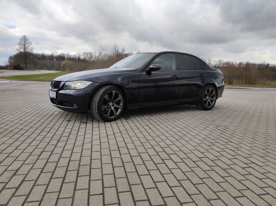 BMW E90 2.0 163km