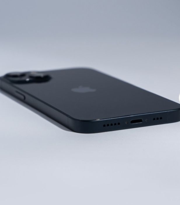 13 айфон как новый