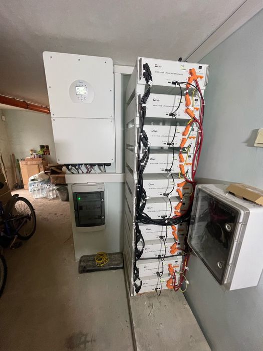 Установка та обслуговування систем безперебійного живлення (UPS)