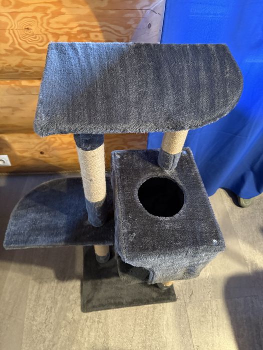 drapak dla kota szary