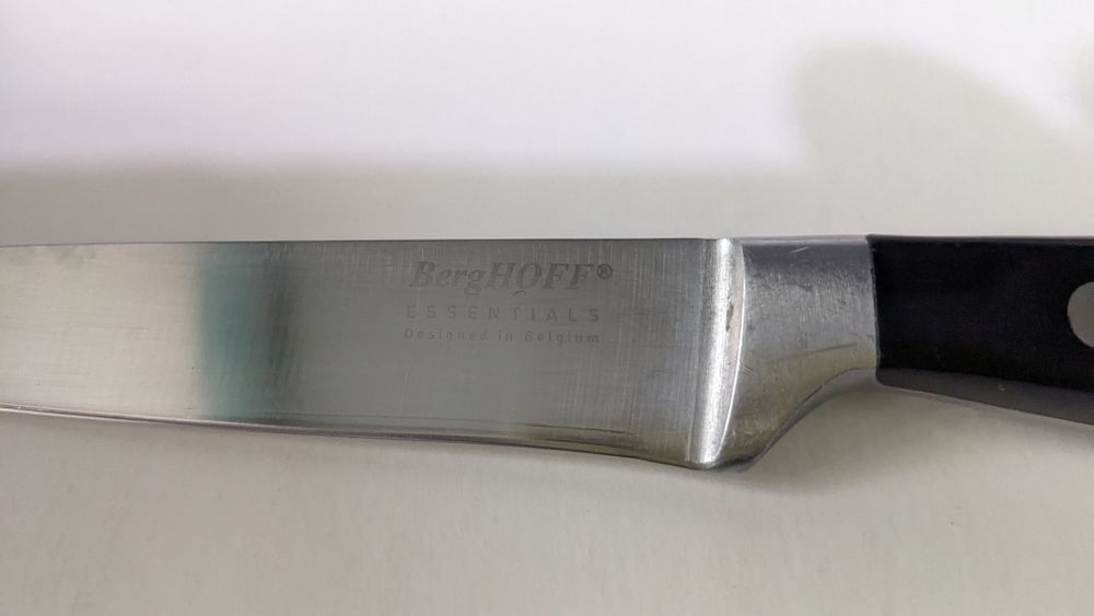 Ніж кухонний BergHOFF