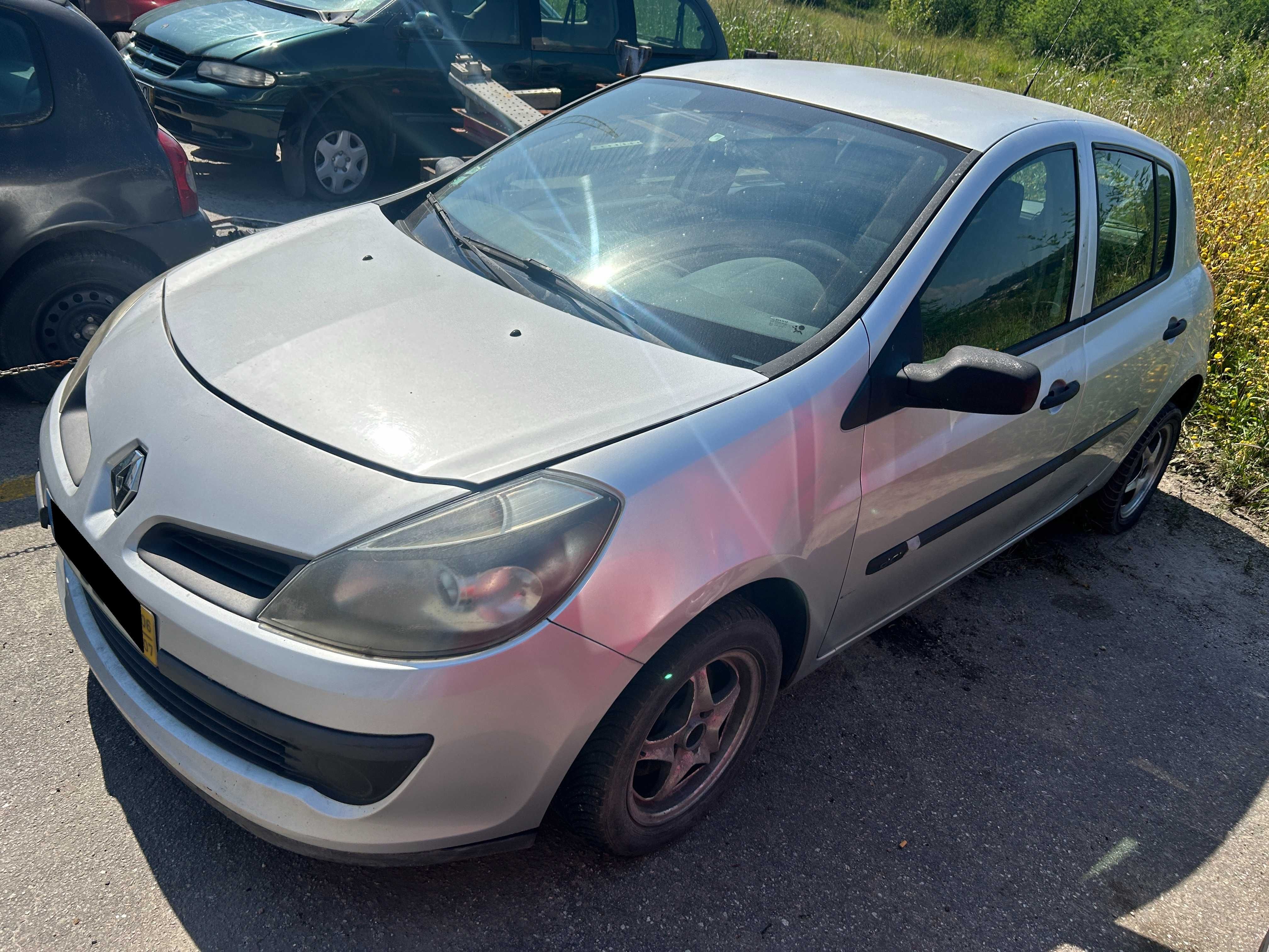 Renault Clio Só Para Peças Motor Renault K9K 714