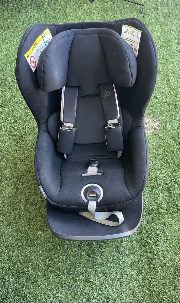 Cadeira de bebé marca GB Vaya I-Size com isofix, cor preta (Black)