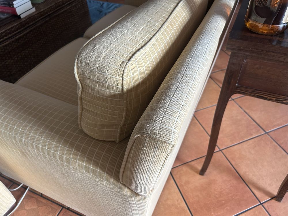 Sofa excelente em tecido