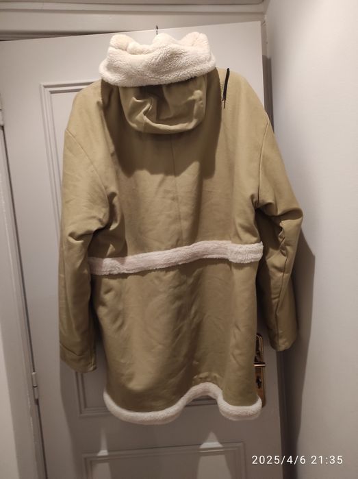 Casaco comprido de homem Pull & Bear