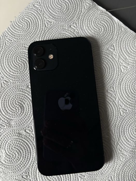 Iphone 12 stan bardzo dobry