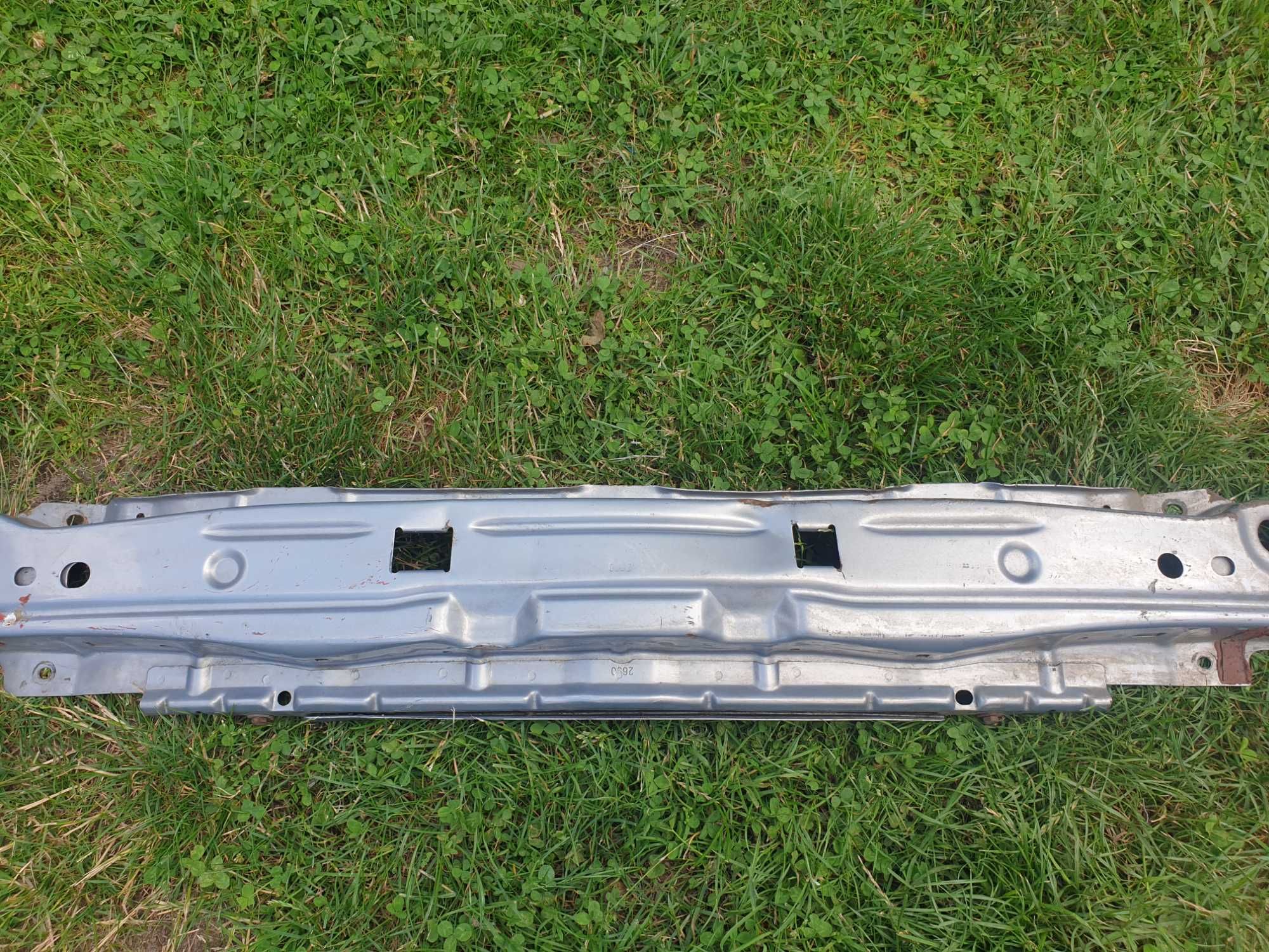 Przedni pas opel zafira 1.8,