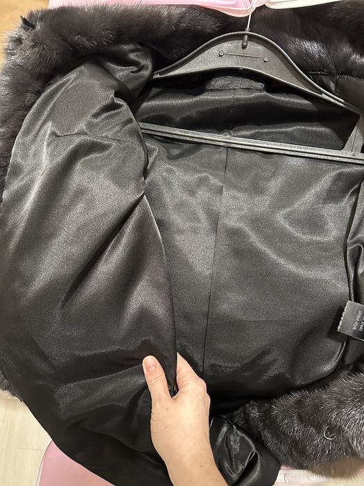 Норкова шуба з капюшоном