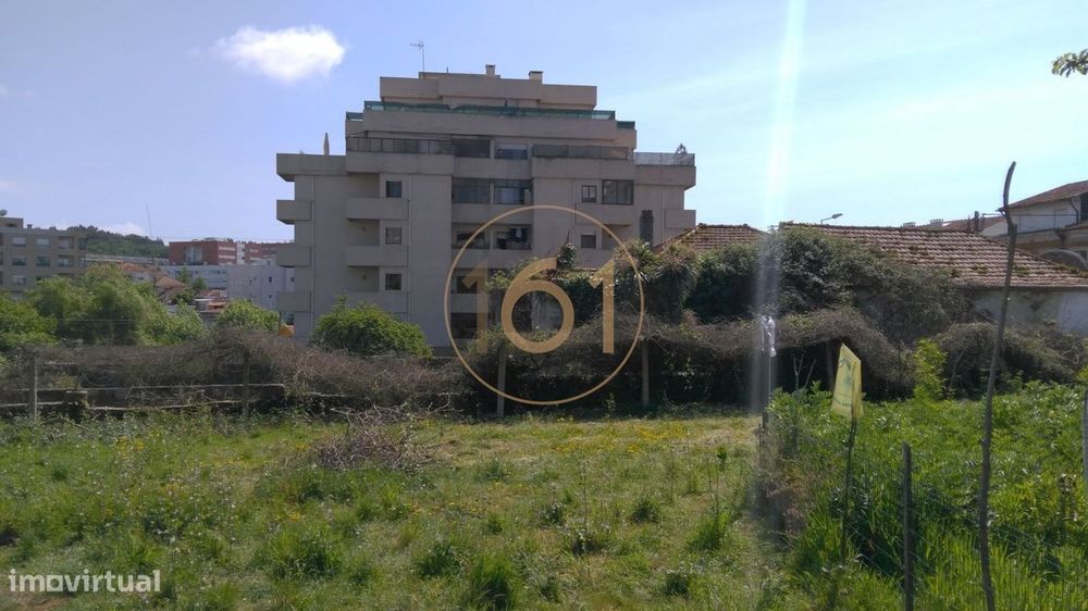 Terreno na Ponte da Pedra  em Zona ARU,   próximo de S. Mamede Infesta