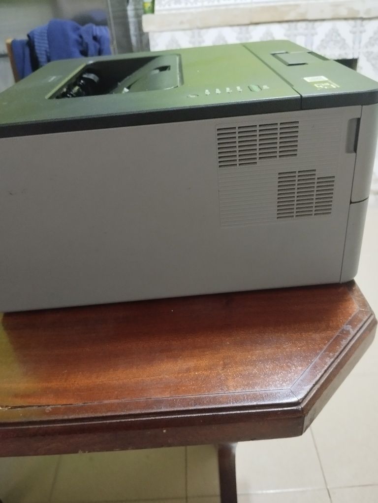 Vendo impressora usada como nova