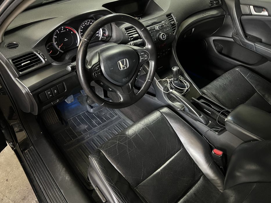 Honda accord VIII