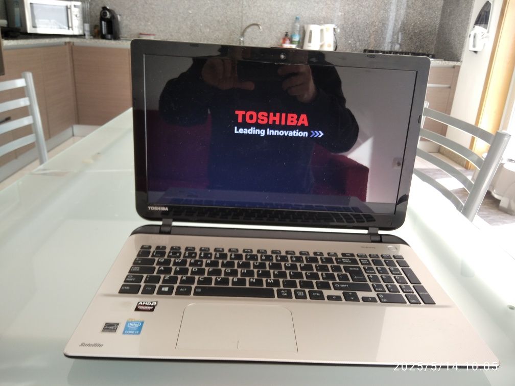 Toshiba Satélite L50-B-2GA  Core i3