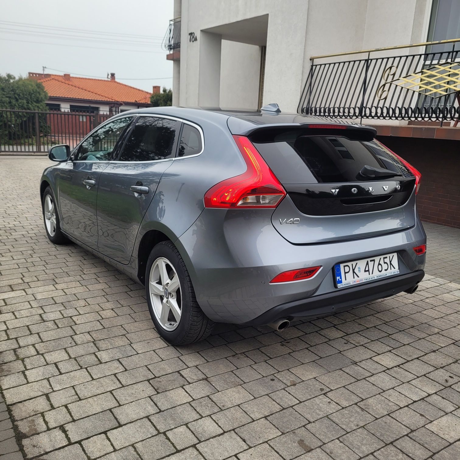 Volvo V40 2.0D 190km