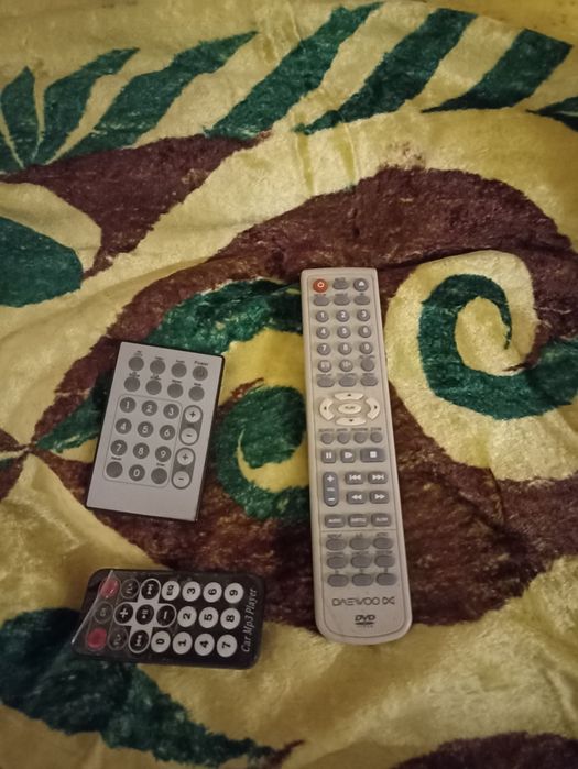 Пульты продам остатки