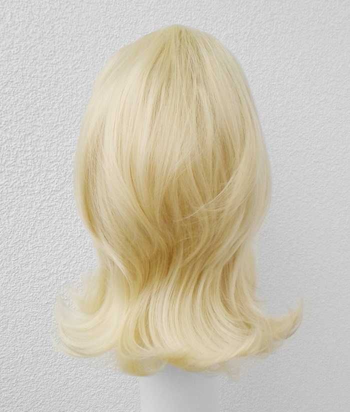 Blond peruka z prostą grzywką cosplay wig Fryzura lata 60 70 Barbie