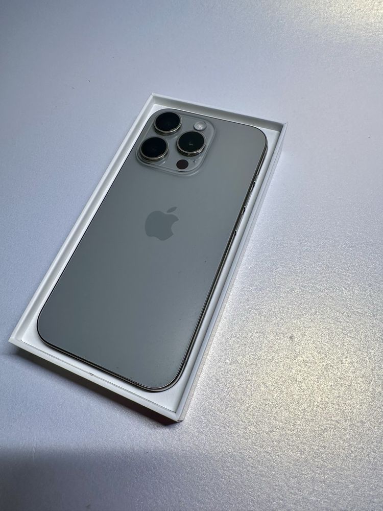 iPhone 15 Pro 256GB