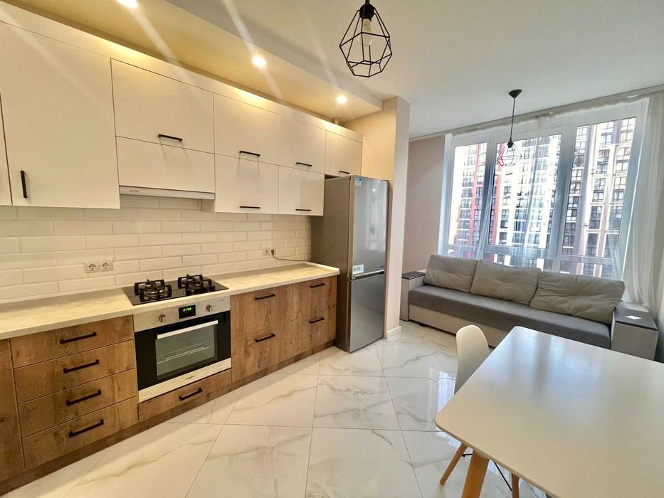 Оренда 2 кімнатної квартири по вул. Шевченка ЖК Семицвіт