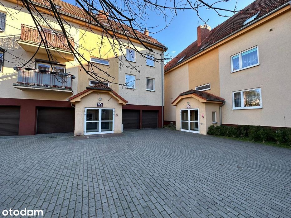 Mieszkanie do wynajęcia - Balkon - 1 piętro - NOWE